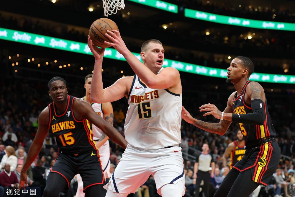 還是更衣室 還是更衣室